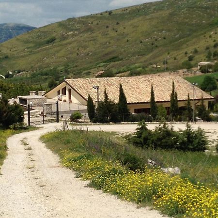 Agriturismo Serra Moneta Santo Stefano Quisquina Kültér fotó