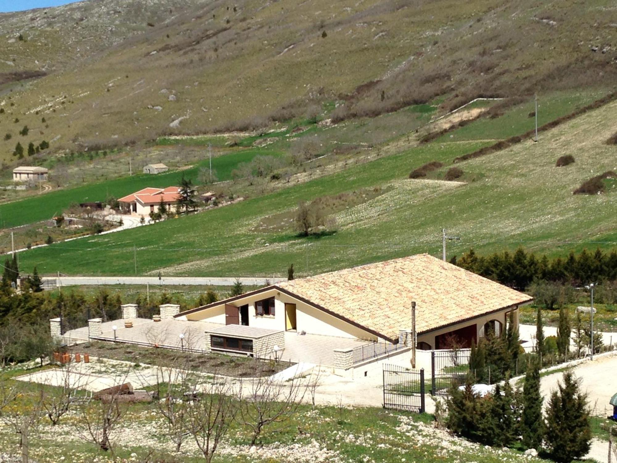 Agriturismo Serra Moneta Santo Stefano Quisquina Kültér fotó
